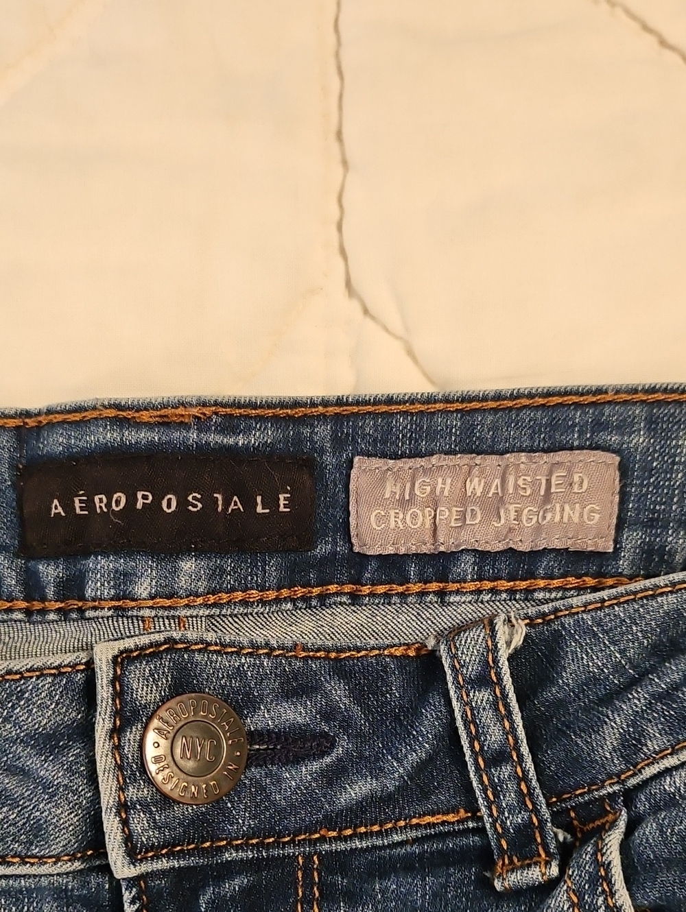 Aéropostale Floral Embroidered High Waisted Cropped Jegging - Size 8 - Picture 8 of 8